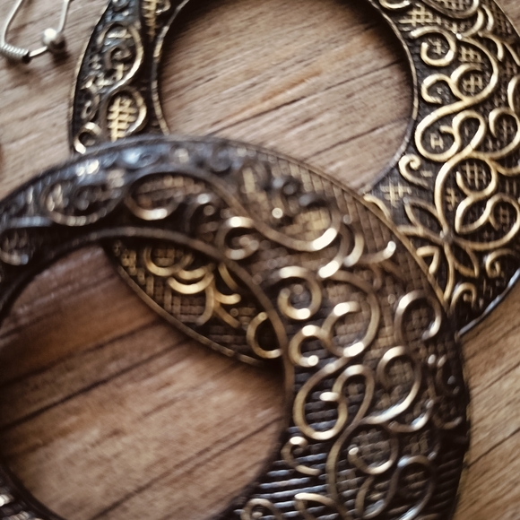 Elegant Silver Floral & Golden Oxidised Earrings - Picture 7 of 7